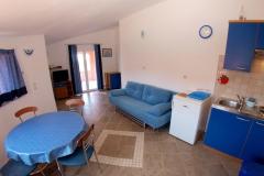 Apartmani Orange 411 Apartman 3 – Plavi 2+2 foto 1