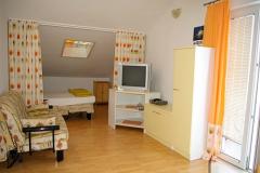 Apartmani Feel like home Apartman 1 – Yellow foto 4