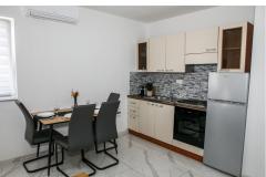 Apartmani Gabriel Apartman 3 – Gore 3 foto 1