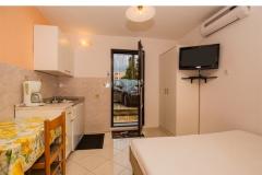 Apartmani Lucija Apartman 2 – Studio foto 3
