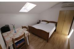 Apartmani Vinka Saric Soba 6 – Unit 4 foto 2