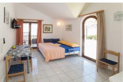 Dizma Wellness Apartmani Apartman 2 – Yellow foto 1