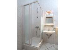 Family Sobe &amp; Apartmani Omis Soba 5 – kuglana foto 3
