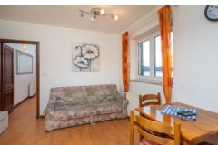 Family Sobe &amp; Apartmani Omis Soba 7 – APARTMAN S foto 3