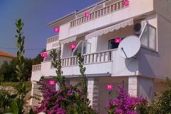 Villa Laura 50 m do mora Apartman 2 – Ap. C foto 1