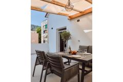 Villa Lili Apartman 2 – Pent. Dora foto 2
