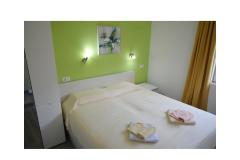 Dubas Apartmani Apartman 5 – Lilly foto 2