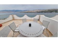 Pool apartments Pag Apartman 1 – ENA foto 4
