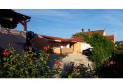 Apartmani IVANKA Soba 3: (2+2) – MILE foto 1
