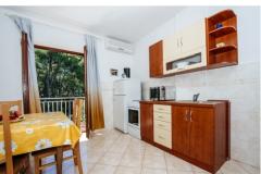 Apartmani Jelena Apartman 2 – bijeli foto 2