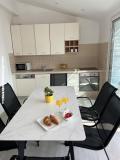 Apartmani Ksenija Apartman 3 – MIRTA foto 1