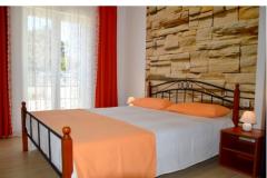 Apartmani Monika Apartman 2: (4+1) – narancasti foto 5