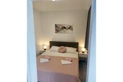 Holiday Kuća first row to the sea Apartman 2 – Apartman 7 foto 4