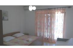 Apartmani Andrijana Pirovac Apartman 3 – BORE 4+2 foto 3