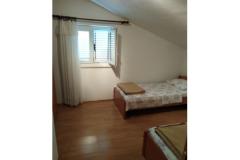 Apartmani Čubrić Apartman 3 – 4+1 foto 3