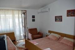 Apartmani Jadranka Apartman 2 – 2 ROZE foto 3