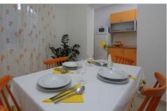 Apartmani Mila Apartman 2 – 6 + 2 foto 3