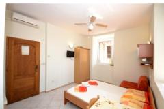 Apartmani Milan Apartman 3 – Studio foto 2