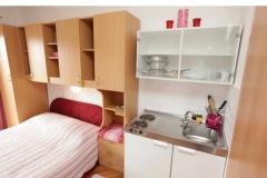 Apartmani Holiday Apartman 2 – studio a foto 2