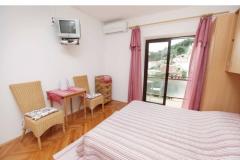 Apartmani Vela Apartman 3 – Pink foto 2