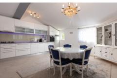Wide Apartman with Pool  Apartman 1 – Apartman foto 4
