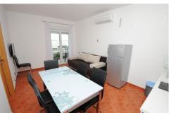 Apartmani Marić Podstrana Apartman 1: (4+2) – Jedinica foto 3