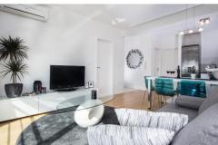 Bubbles Luxury Penthouse with jacuz Apartman 1: (4+1) – Podstrana foto 3
