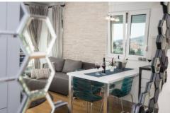 Bubbles Luxury Penthouse with jacuz Apartman 1: (4+1) – Podstrana foto 5