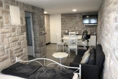 Apartmani Porat - PRIMOŠTEN Apartman 5 – Bonbon foto 1