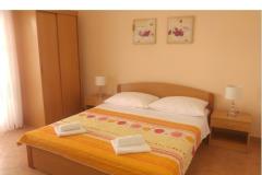 Apartmani TONĆI I IRIS*** Apartman 2 – A2+1 foto 3