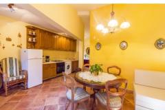 Apartmani Perunika Apartman 3 – A2+1 foto 1