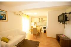 Apartmani Mery Apartman 1 – AP RAB 4+2 foto 1