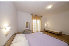 APARTMANI DEBELIĆ Apartman 2 – Dobrila 2 foto 4