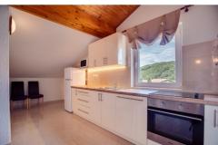 MARE Apartman 3 – AP 2 6+1 foto 1
