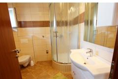  Rajcic apartmani Apartman 2 – A4+1 foto 4