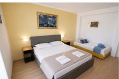 Apartmani Karabatić Apartman 3: (4+2) – Apartman 4 foto 1