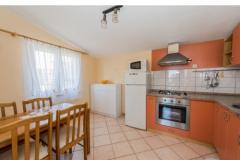 Apartmani Mala Apartman 2 – AP.2/2+2 foto 5