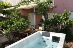 Villa Linda Apartman 3 – Jacuzzi foto 1
