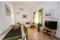 Apartmani Slavica Apartman 3 – Ap.3 sunce foto 2