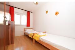 Apartmani Renata Apartman 2 – B foto 4