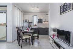 Apartmani Kimi with swimming pool  Apartman 4 – APP M foto 2