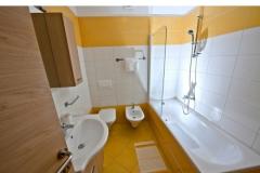 Apartmani Kimi with swimming pool  Apartman 3 – APP V foto 4