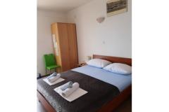 Apartmani  MaDi  Apartman 3 – Crveni foto 2