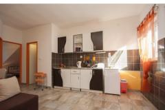 Apartman L Apartman 1 – narančasti foto 5