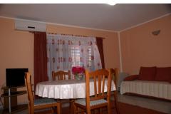 Apartmani Šumera   Apartman 1 – A2+2 foto 1