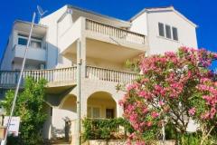 Apartmani Nina  Apartman 3 – POTKROVLJE foto 1