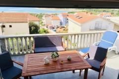 Apartmani Nina  Apartman 3 – POTKROVLJE foto 2