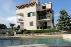 Laura apartmani Apartman 2 – Bijeli foto 1