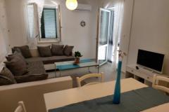 Laura apartmani Apartman 3 – Tirkizni foto 4