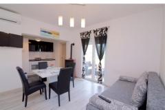 Apartmani Becky Apartman 7 – becky 2+2 foto 1